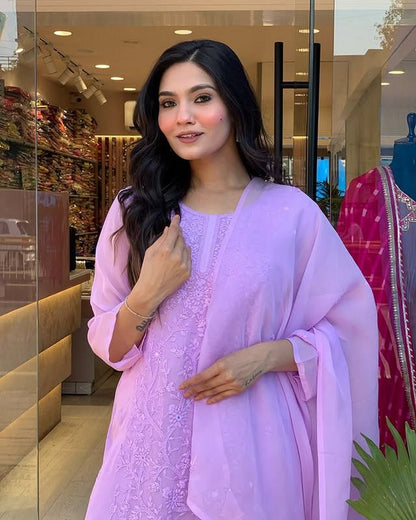 Lavender Color Georgette Fabric Elegant Salwar Kameez