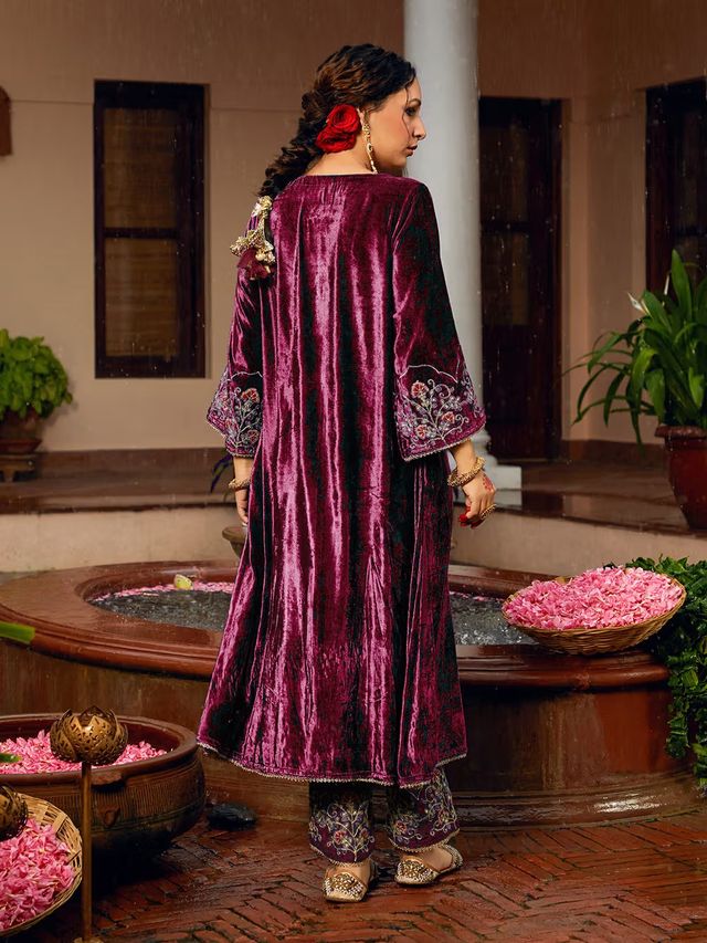 Maroon Color Beautiful Winters Special Velvel Salwar Kameez