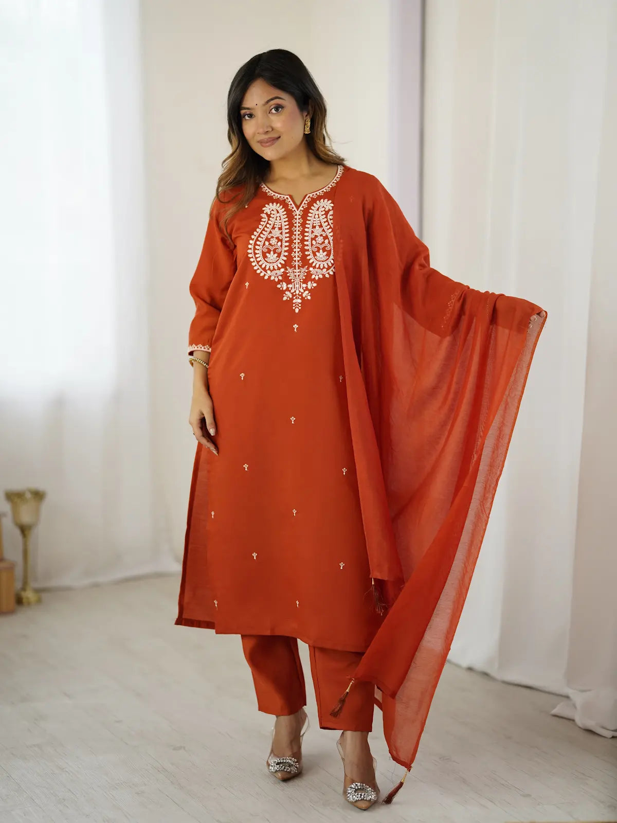 Women's Beautiful Chanderi Silk Fabric Thread Work Straight Kurta Pant and Dupatta Set