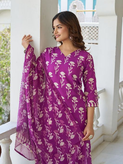 Women Beautiful Cotton Blend Fabric Printed Work Straight Kurta, Pant and Dupatta Set
