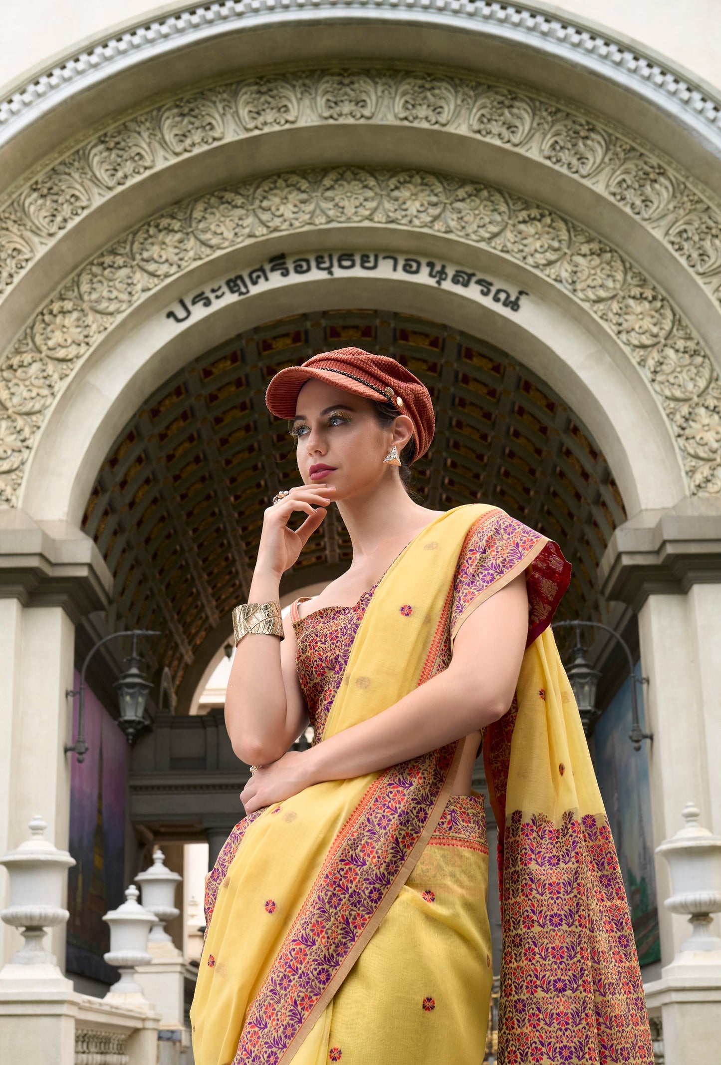 Yellow Designer Weaving Soft Linen Saree With Blouse