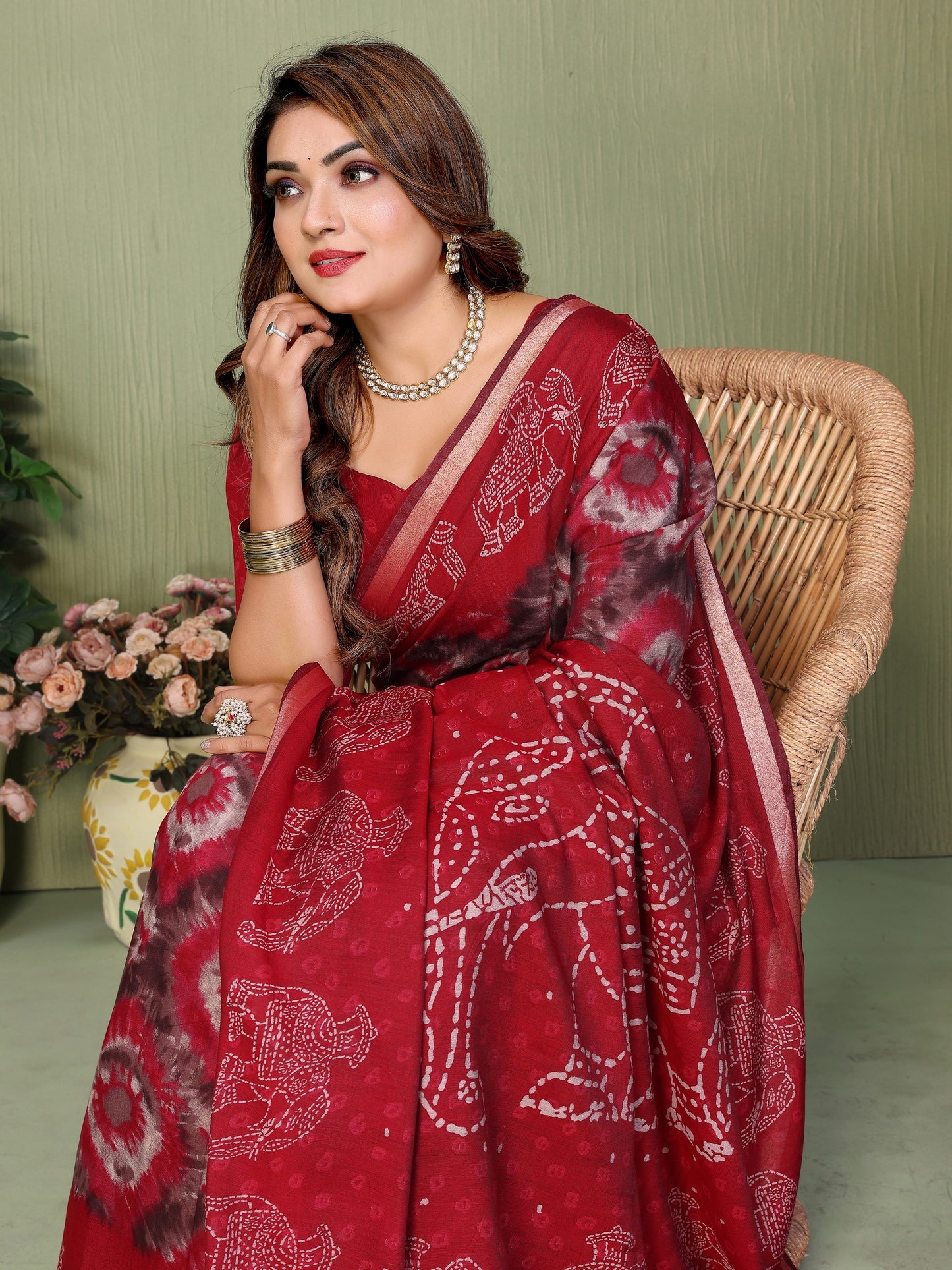 Red Printed Mal Cotton Saree With Blouse