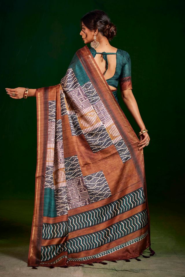 Rama Color Gathan Silk Fabric Designer Digital Printed Partywear Saree