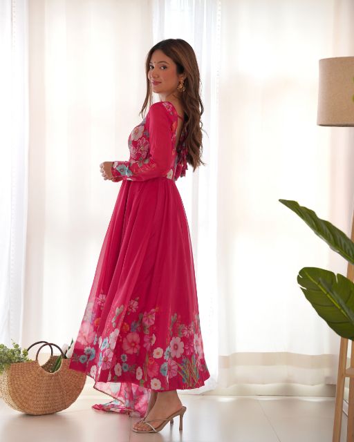 Anarkali gowan with duppata set with pent anarkali gowan with emrodary duppata pink gown pink gown for women