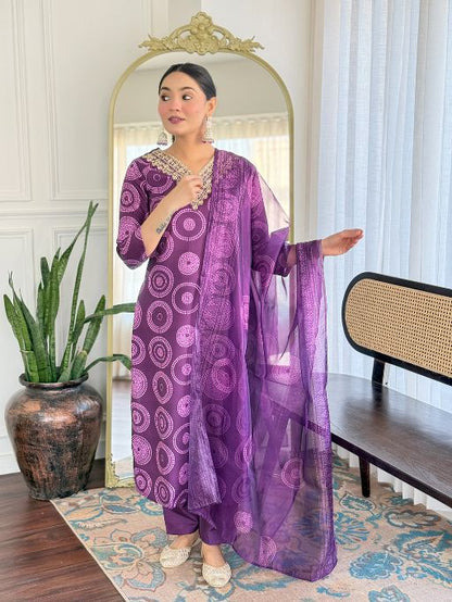 Women's Gorgeous Rayon Embroidery Straight Kurta with Pant And Dupatta Set