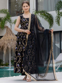 Women's Gorgeous Printed Muslin Fabric Flared Kurta Pant and Dupatta Set