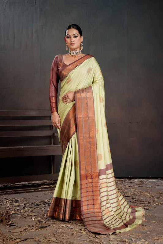 Pista Color Beautiful Woven Jacquard Designer Art silk Saree