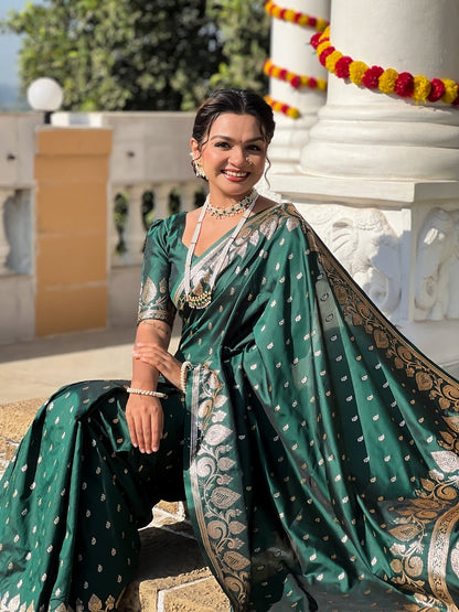 Green Soft Banarasi Silk Meenakari Weaving Saree With Unstitched Blouse