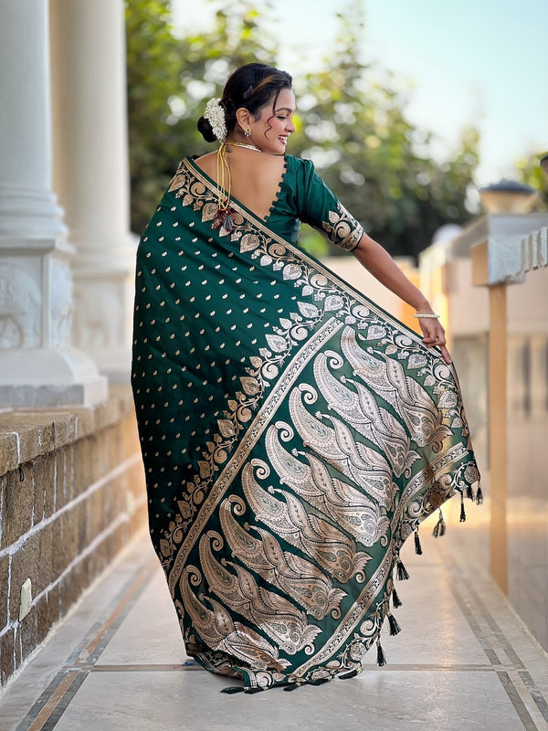 Green Soft Banarasi Silk Meenakari Weaving Saree With Unstitched Blouse