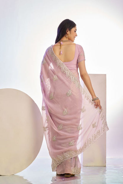 Green Color Stylish Heavy Partywear Saree For Rich Girlie Looks