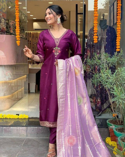 Purple Color Chanderi Fabric Beautiful Festive Wear Salwar Kameez