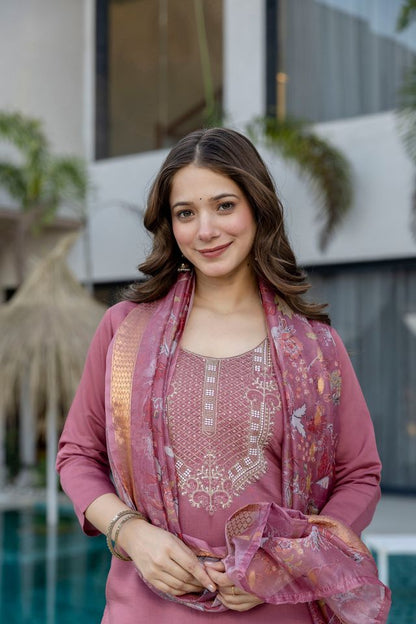 Mouve Chanderi Fabric Beautiful Graceful Ceremonial Kurta Set