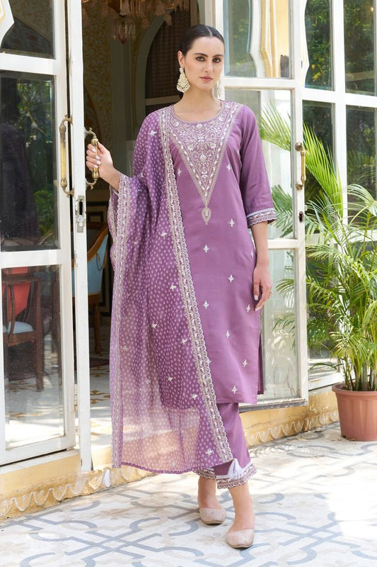 Lavender Color Silk Blend Fabric Beautiful Embroidered Kurta Set With Dupatta