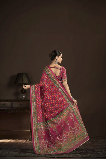 Red Color Crepe Silk Fabric Designer Foil Printed Saree