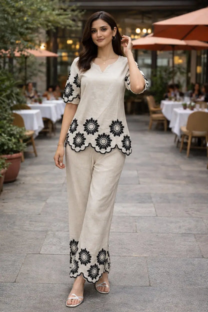 Cord Set CO-04 White