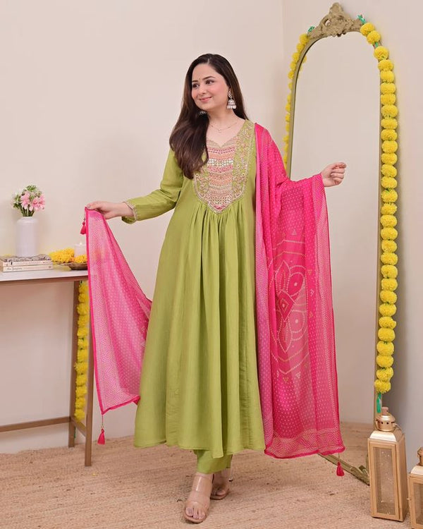 Green Chinon Fabric Beautiful Graceful Ceremonial Kurta Set