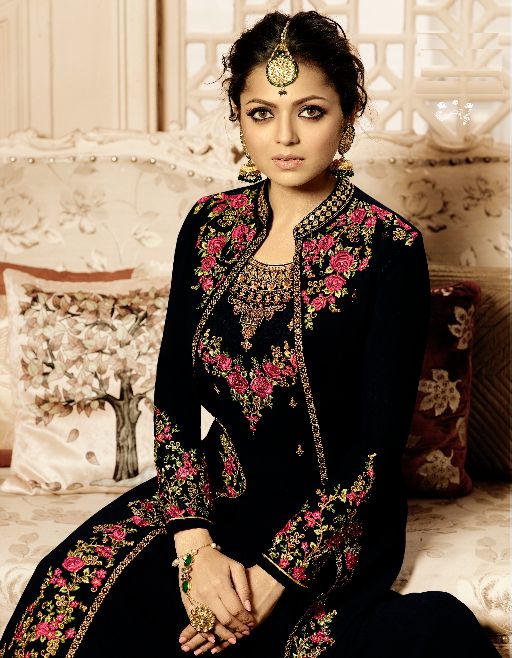 Ishira Designer Festive Suit