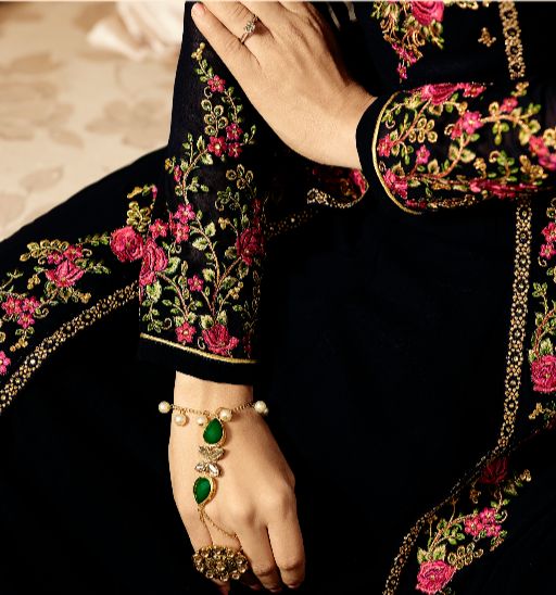 Ishira Designer Festive Suit