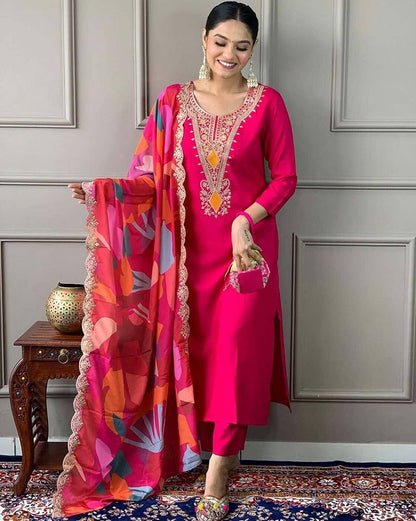Pink Color Cotton Fabric Elegant Salwar Kameez