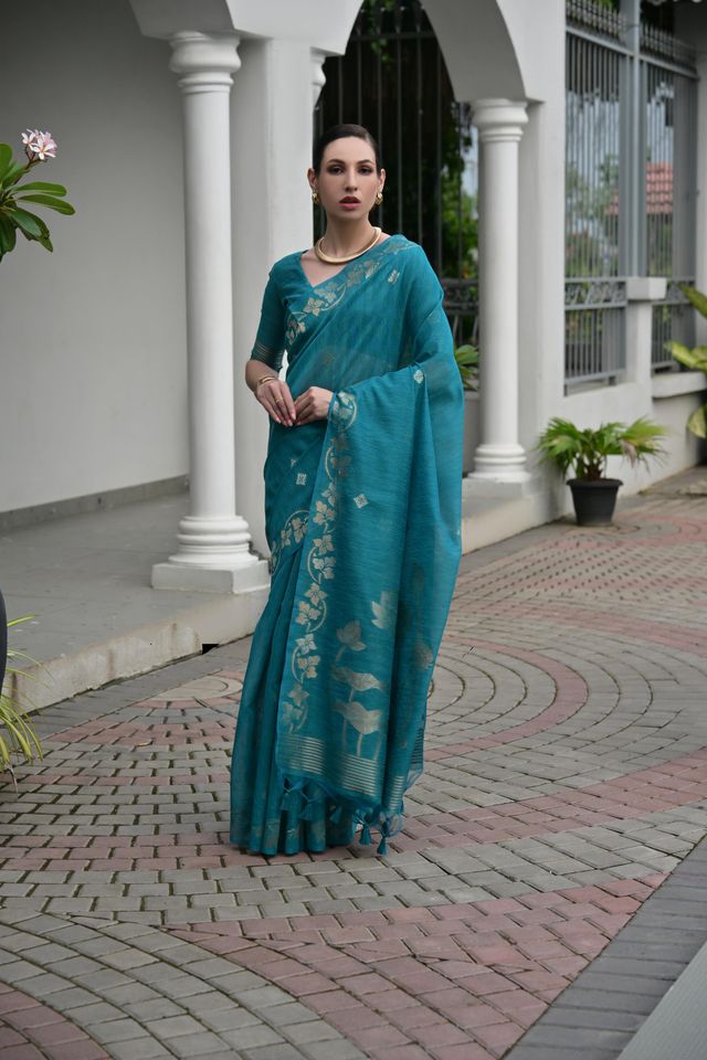 Firozi Color Jute Linen Silk Fabric Beautiful Graceful Saree