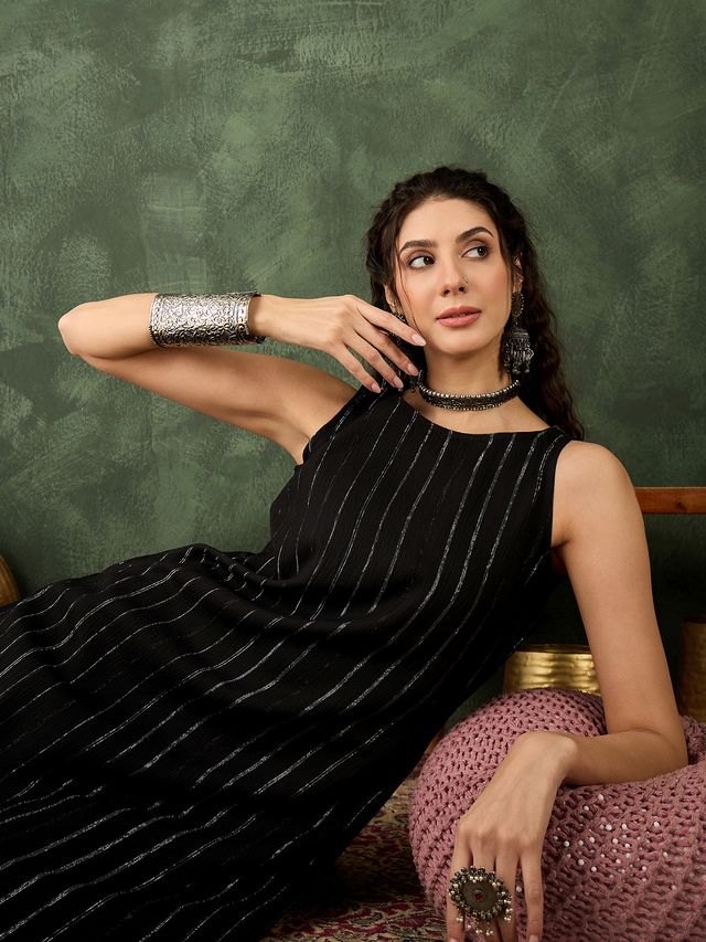 Black Color Cotton Silk Blend Beautiful Stylish Tendy Top Bottom Set