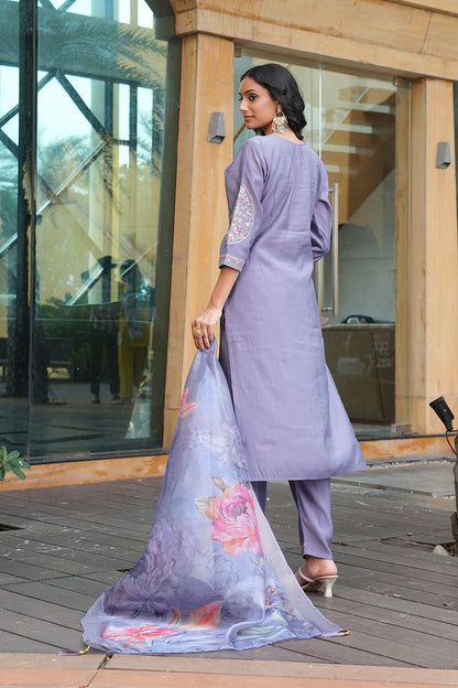 Grey Color Beautiful Cotton Silk Fabric Ceremonial Salwar Suit