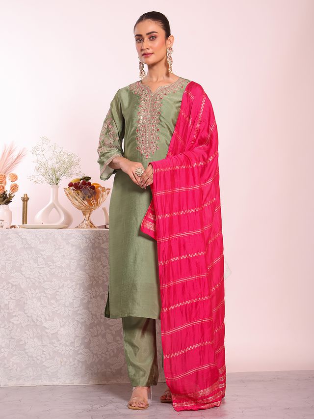 Grey Color Poly Silk Fabric Smart Ethnic Partywear Kurta Set
