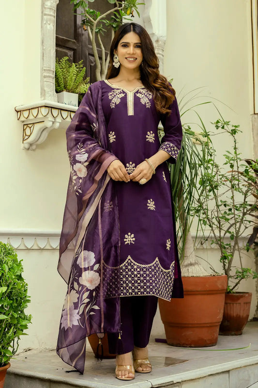 Women's Beautiful Viscose Chanderi Fabric Thread Work Straight Kurta Pant and Dupatta Set