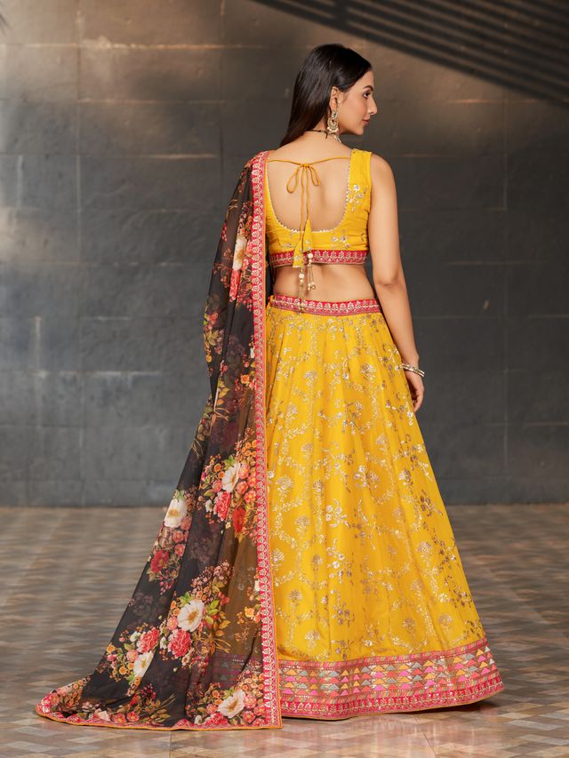 Grand Ethnic Collection Lehenga