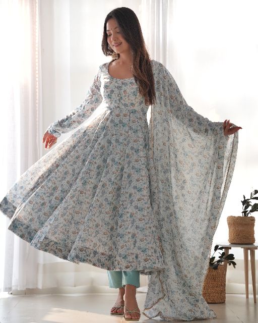 Women's Beautiful Floral Printed Chiffon Fabric Flared Anarkali Pant and Dupatta Set