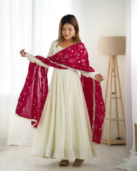 women for special occasions, festivals, or formal events anarkali kurta features a flared silhouette with multiple layers of fabric