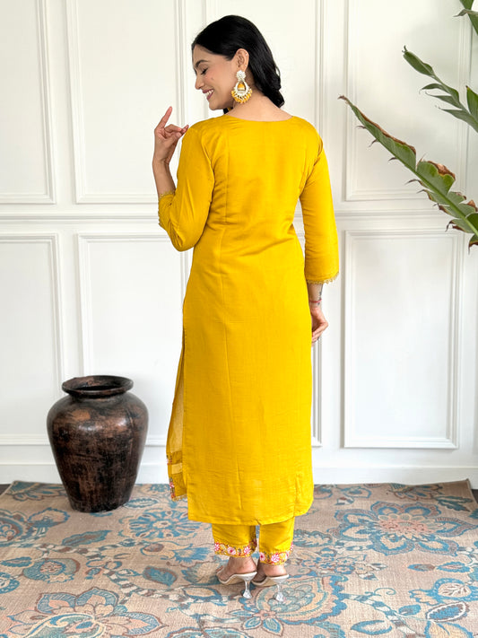 Women's Chanderi Silk Printed Straight Kurta with Pant And Printed Dupatta Set