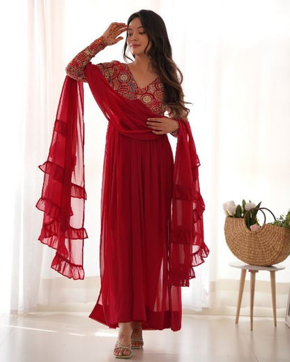 Pinterest Inspired Outfits For This Season Best Anarkali Suits From Meesho Meesho Most Viralanarkali Suit