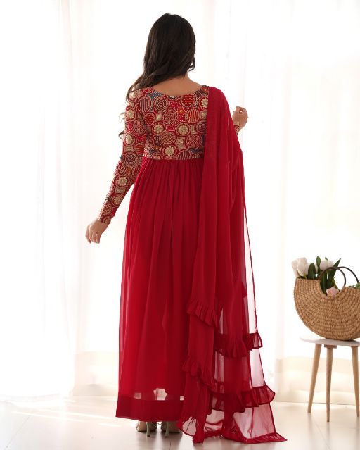 Pinterest Inspired Outfits For This Season Best Anarkali Suits From Meesho Meesho Most Viralanarkali Suit