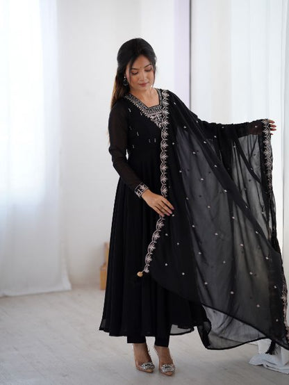 Women's black Anarkali suit Full flare georgette Anarkali Embroidered ethnic dress with dupatta