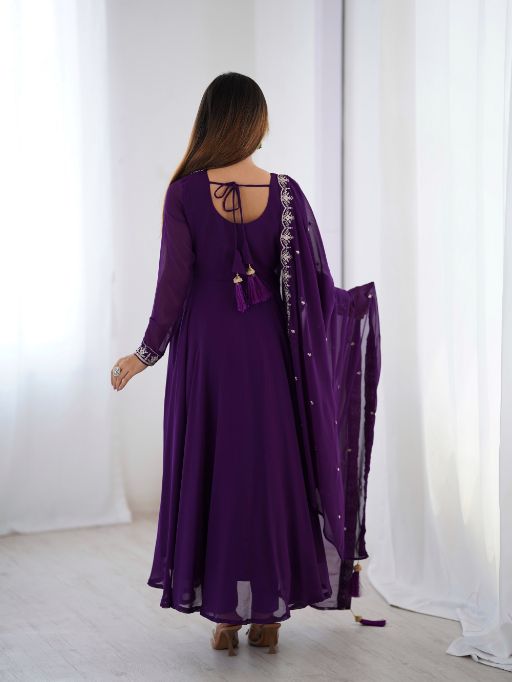 Anarkali suit Traditional Indian dress Purple ethnic wear Embroidered dupatta Festive outfit Women’s ethnic fashion Long flared dress Elegant Indian attire Chiffon dupatta