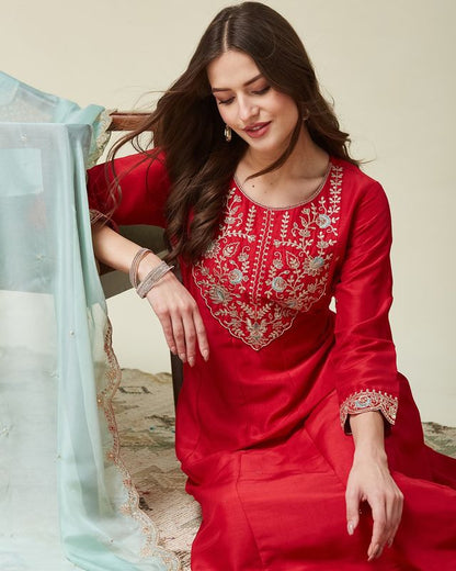 Pink Color Vichitra Fabric Beautiful Partywear Dress For Girls