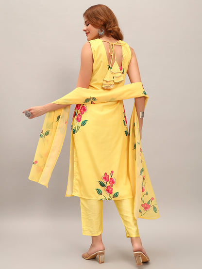 Floral Women's Crepe Fabric Straight Kurta,Pant and Dupatta Set