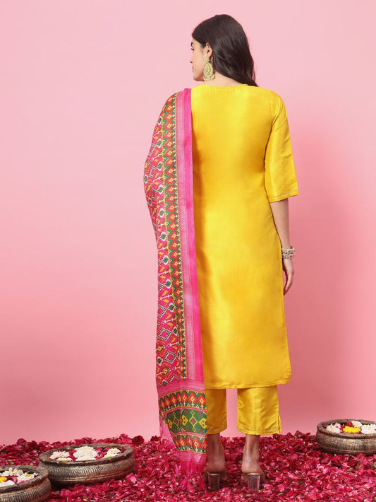 Yellow Color Silk Blend Ethnic Fancy Partywear Suit With Classy Looks