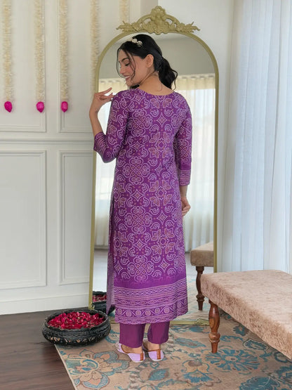 Women's Beautiful Franch Crepe Fabric Embroidery Work Straight Kurta Pant and Dupatta Set