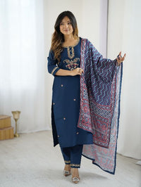 Women's Gorgeous Chanderi Silk Embroidery Straight Kurta with Pant and Dupatta Set