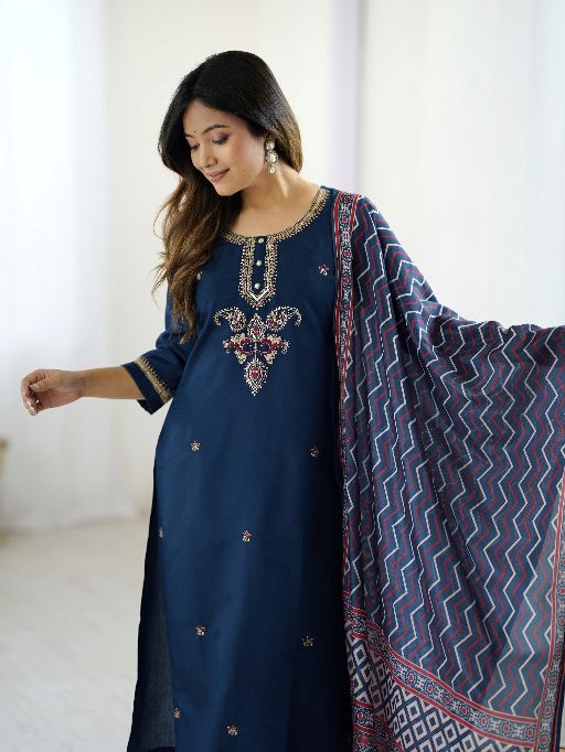 Women's Gorgeous Chanderi Silk Embroidery Straight Kurta with Pant and Dupatta Set