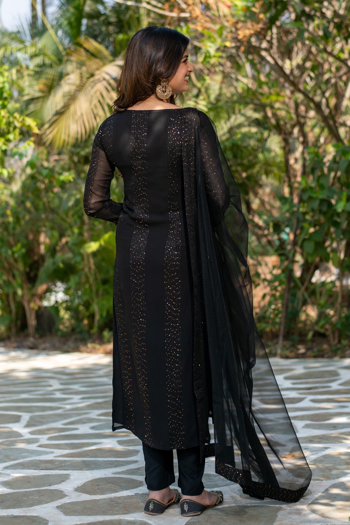 Women Gorgeous Faux Georgette Fabric Straight Kurta, Pant and Dupatta Set