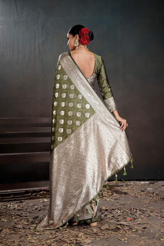 Green Color Silk Blended Fabric Woven Jacquard Designer Partywear Saree