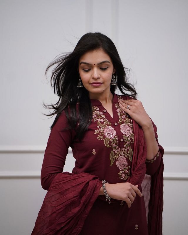 Maroon Color Ethnic Cotton Silk Fabric Readymade Kurta Set With Dupatta