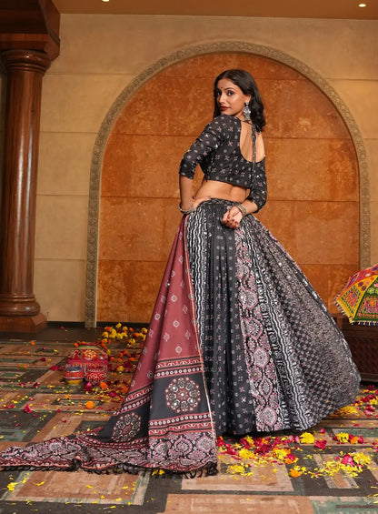 Navratri Festival Wear Lehenga Choli for Women Latest Design