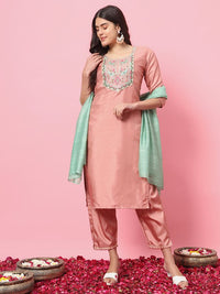 Peach Color Silk Blend Ethnic Fancy Partywear Suit With Classy Looks