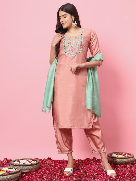 Peach Color Silk Blend Ethnic Fancy Partywear Suit With Classy Looks