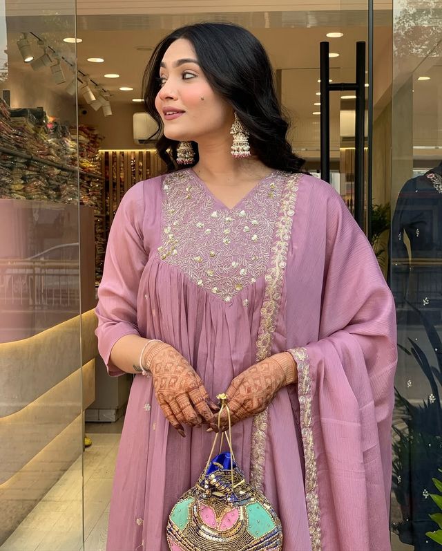 OnionColor Chinon Fabric Designer Embroiderd Stitched Suit