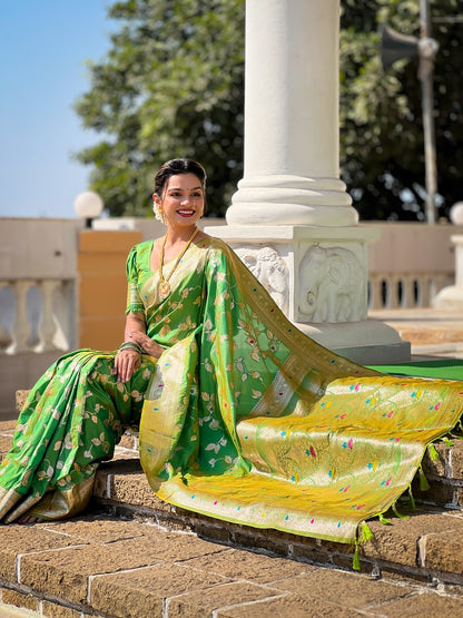 Perrot Soft Banarasi Silk Meenakari Weaving Saree With Unstitched Blouse